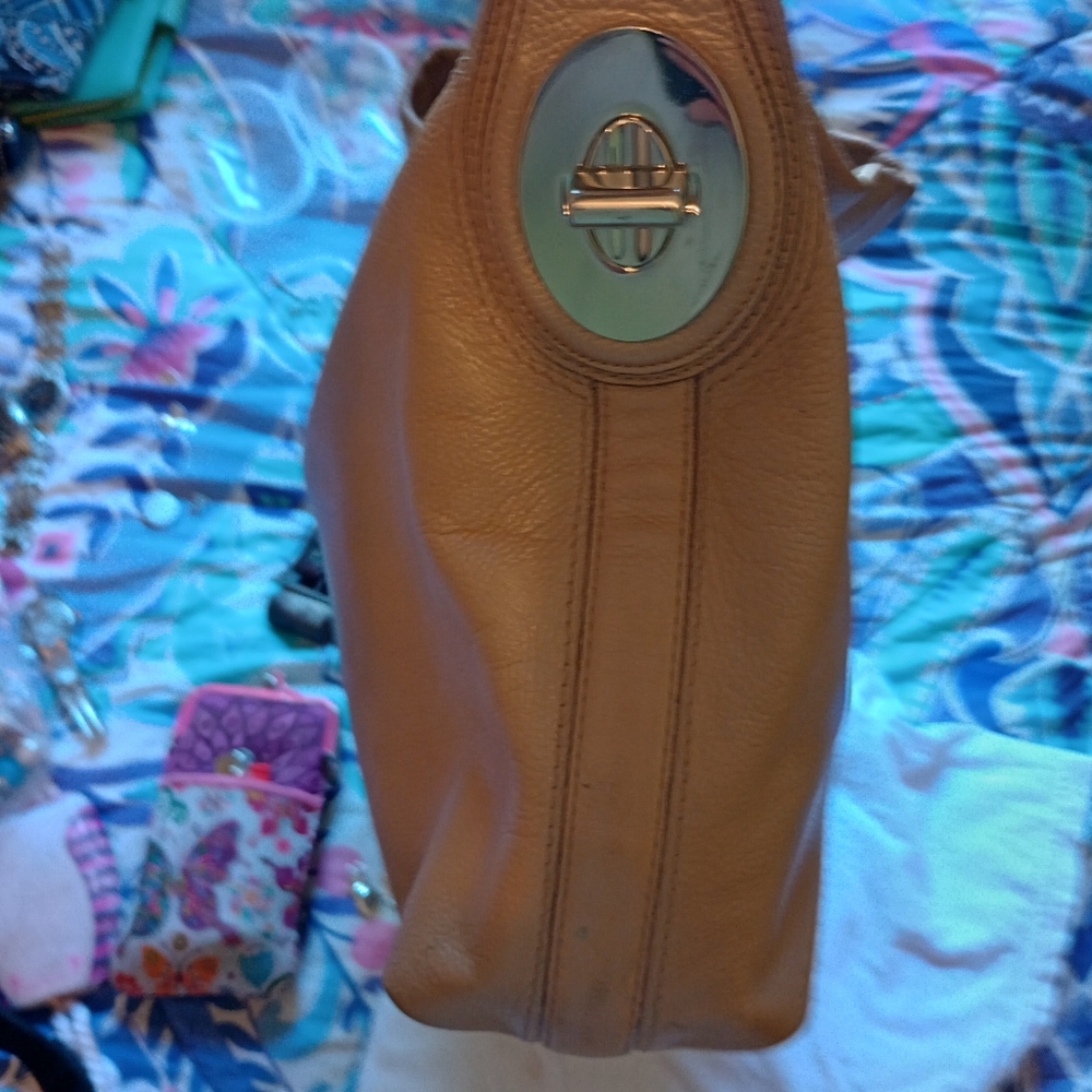 Coach Bag - Picture 2 of 6